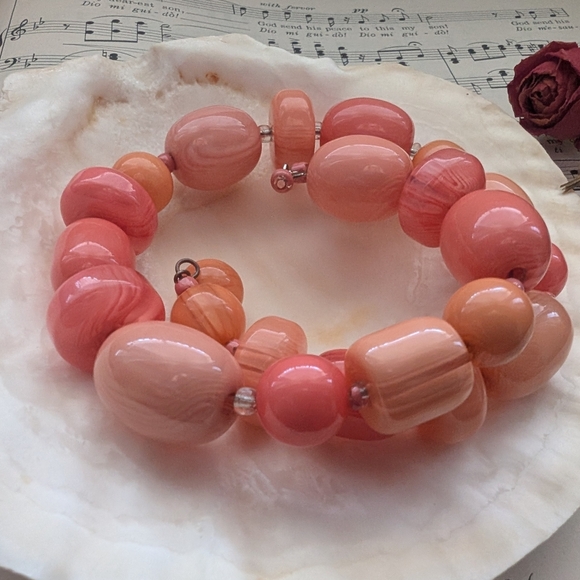 Pink and Peach Beaded Bracelet - Picture 5 of 8